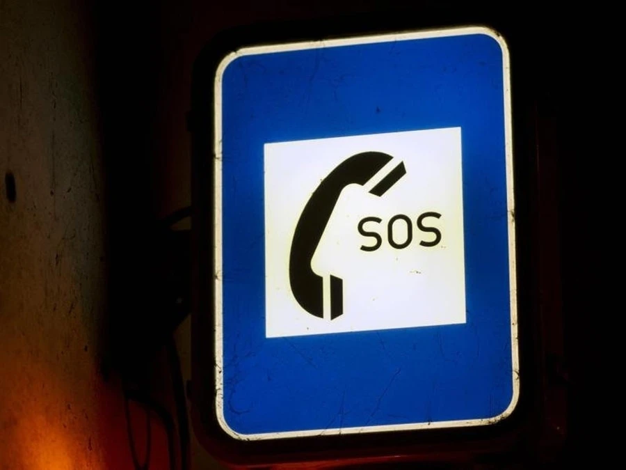 Emergency SOS telefoni